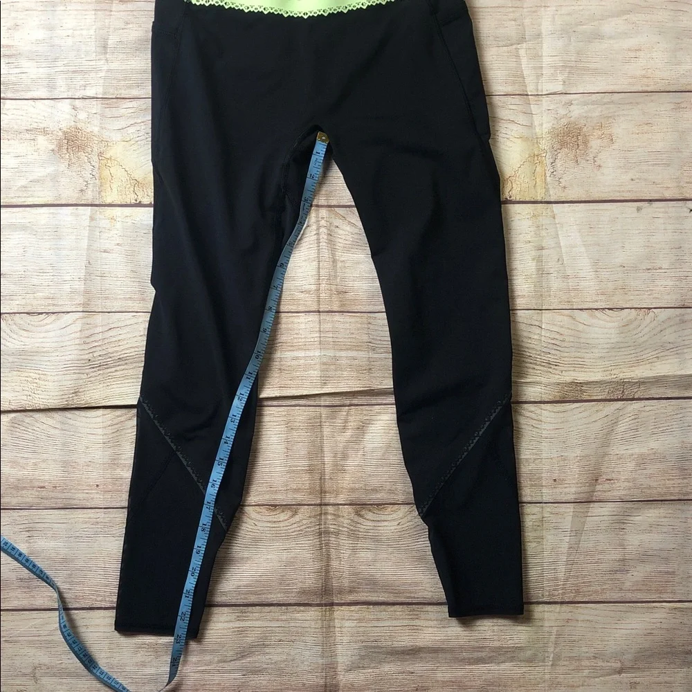 Ivivva‎ Neon Green and Black Kids Leggings 💜